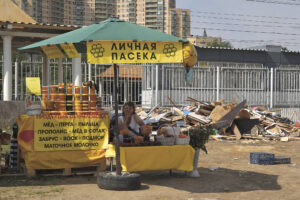 Как изменится Удельный рынок после сноса павильонов — и что об этом думают продавцы