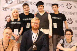 Как мужчины воровали дрова для завода, а женщины митинговали за прибавку пайка. Такие истории находят в проекте оцифровки воспоминаний рабочих — в нем можно поучаствовать