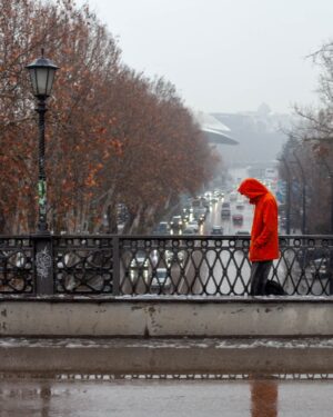 О непогоде в ближайшие дни в Грузии предупредили синоптики