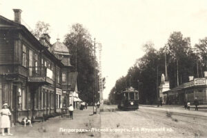 Дореволюционное «Мурино». У царского Петербурга тоже были огромные пригородные спальники. Рассказываем, кто и как в них жил