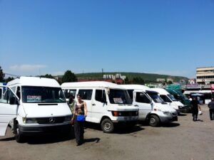 Автовокзал на Дидубе позволит добраться почти в любую точку Грузии. Сколько стоят поездки и с какой частотой ездит транспорт