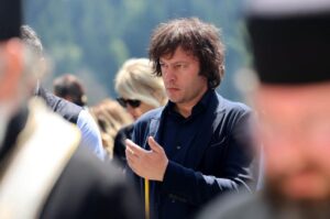 Премьер-министр Грузии обвинил оппозицию в русофобии
